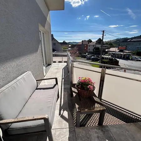 No1 アパート Raková